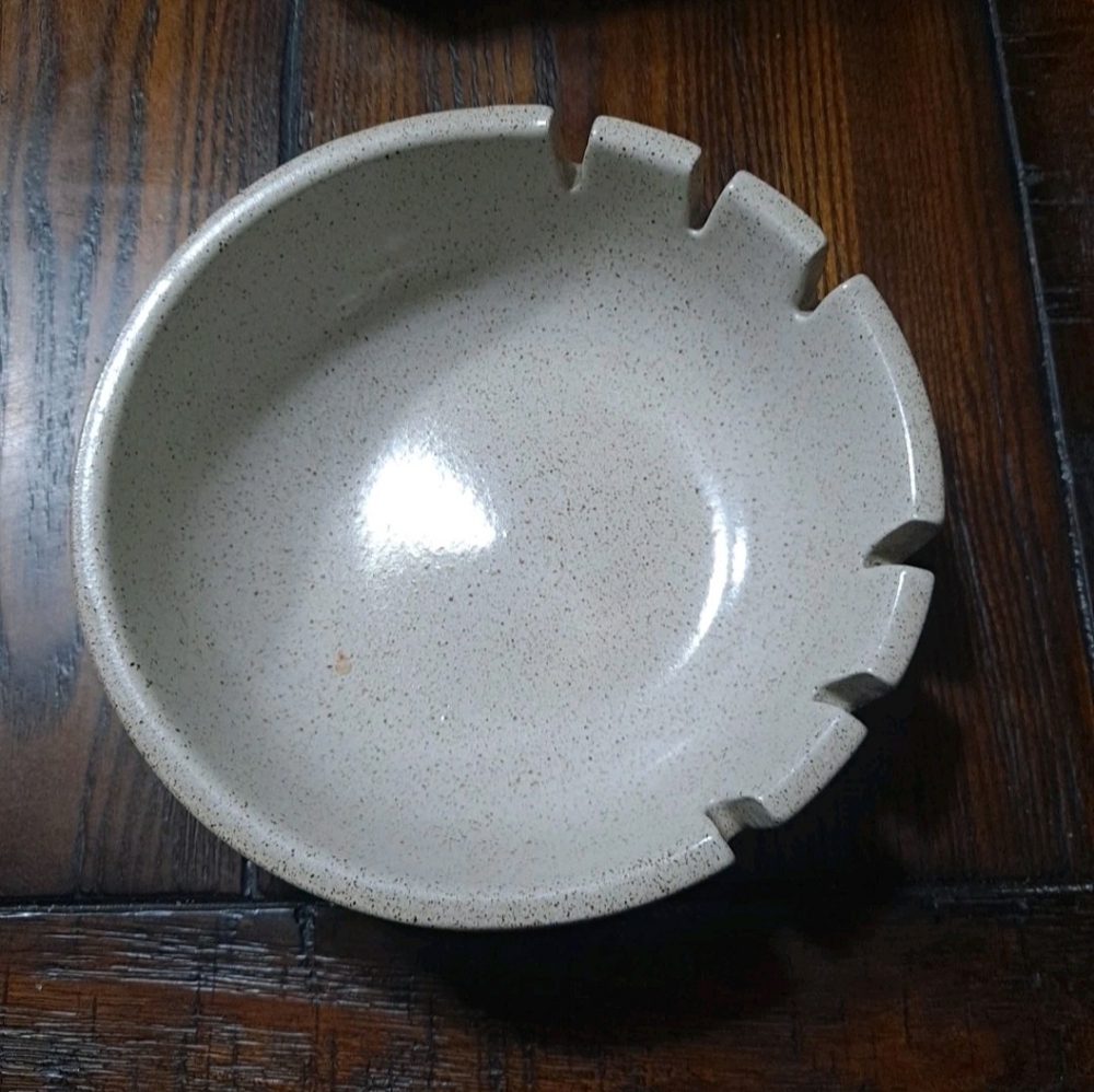 Vtg Mid Century Mod Heath Speckled Cream Ceramic Ashtray